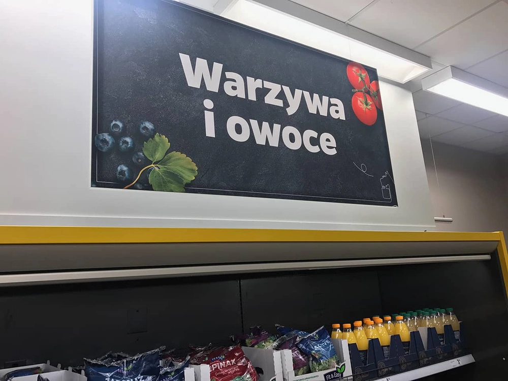 Przykładowy kaseton świetlny z banerem tekstylnym