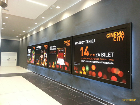 Backlit 510 g/m2 banner acoperit, dimensiune 480x230 cm