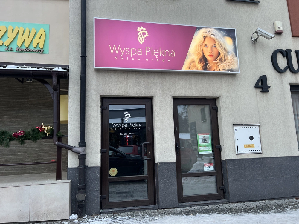 Widoczność logo na zewnątrz