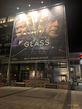 Reklamní banner s vlastním potiskem venkovní textilní síť 340g/m2