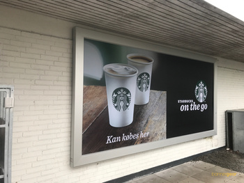 Backlit 510 g/m2 coated banner with a size of 480x230 cm