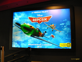 Backlit 510 g/m2 banner acoperit, dimensiune 480x230 cm